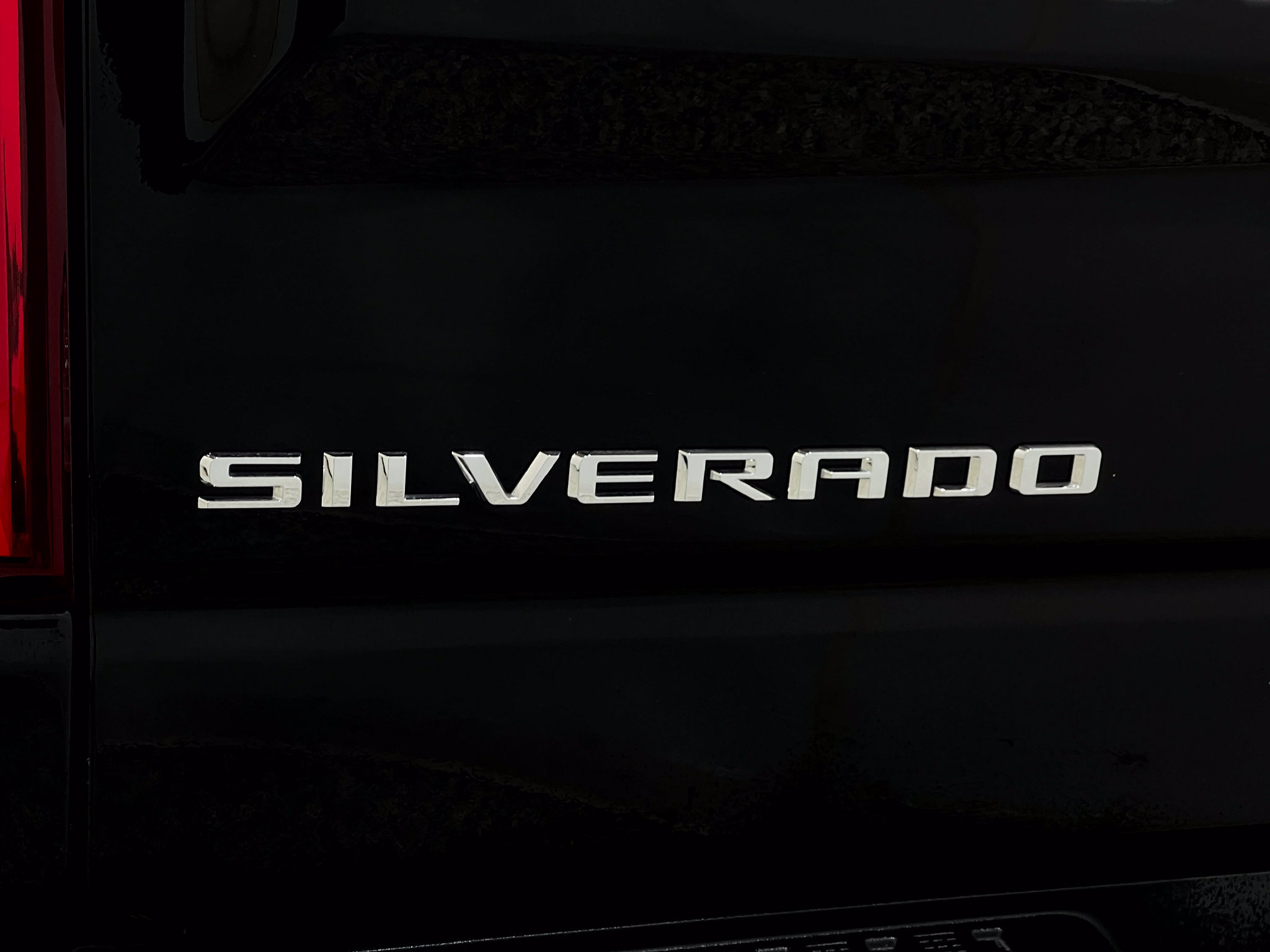 Used 2019 Chevrolet Silverado 1500 LT Trail Boss AWD/4WD image 38