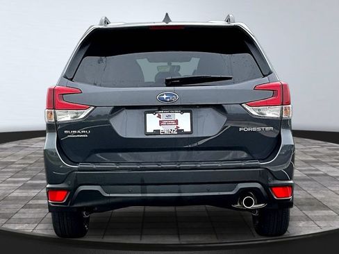 Used 2023 Subaru Forester Limited AWD/4WD image 5