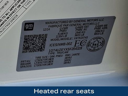 Used 2025 GMC Sierra 2500 AT4X image 31