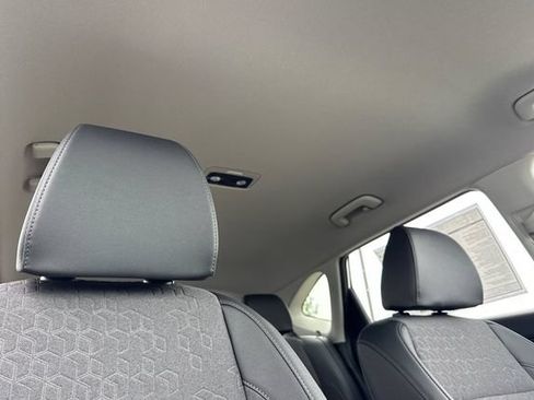 New 2026 Kia Seltos S FWD image 20