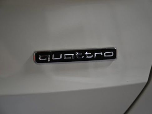 Used 2023 Audi Q3 2.0T Premium image 11