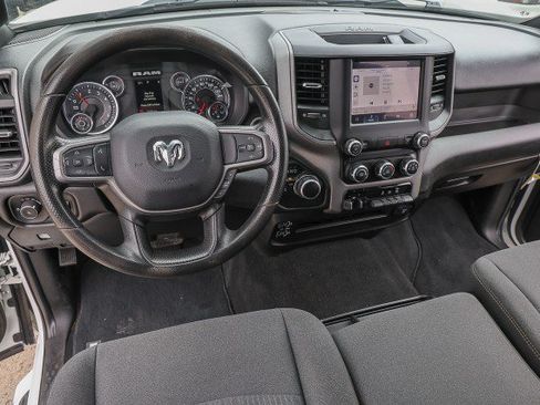 Used 2024 RAM 2500 Tradesman w/ Chrome Appearance Group AWD/4WD image 21