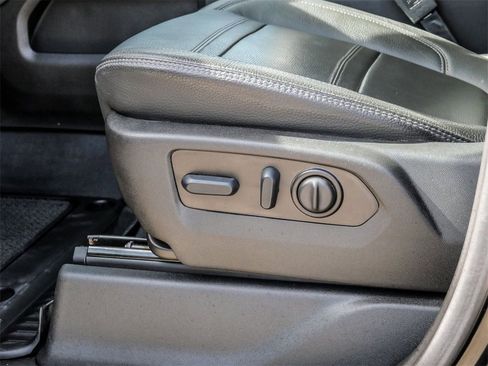 Used 2023 GMC Sierra 2500 Denali w/ Denali Black Diamond Edition image 31