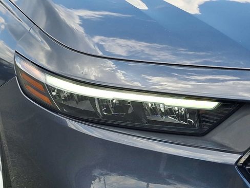 Used 2023 Honda Accord LX image 10