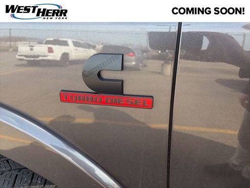 Used 2021 RAM 2500 Laramie w/ Night Edition image 5