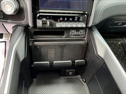 Used 2024 RAM 1500 Limited image 17