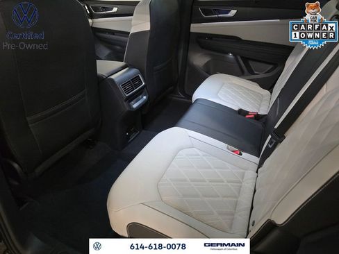 Certified 2025 Volkswagen Atlas Cross Sport SEL Premium R-Line image 19