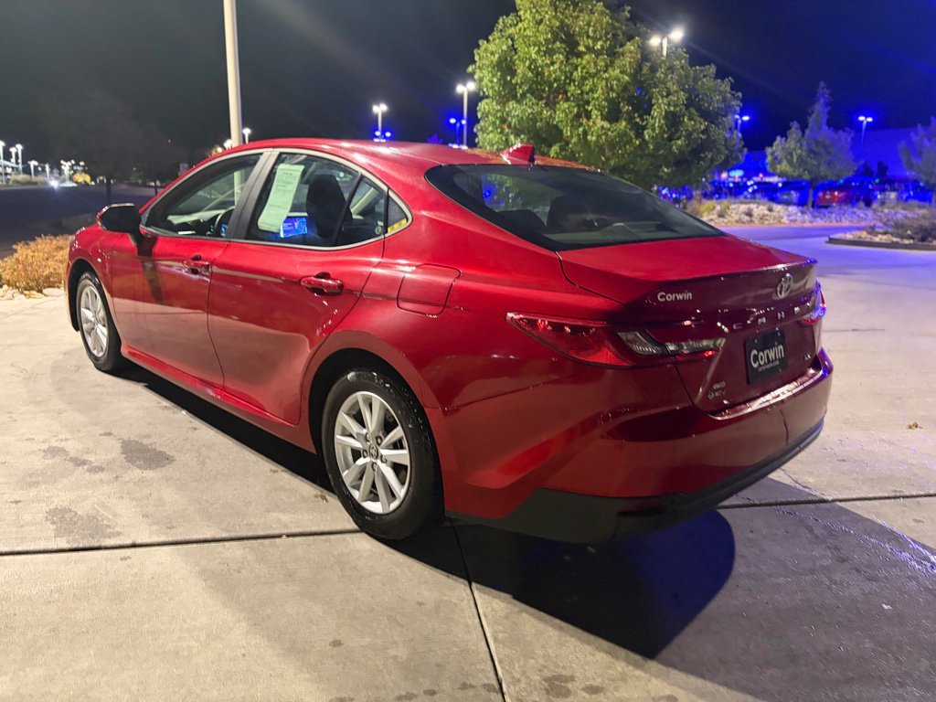 Used 2025 Toyota Camry LE AWD/4WD image 3