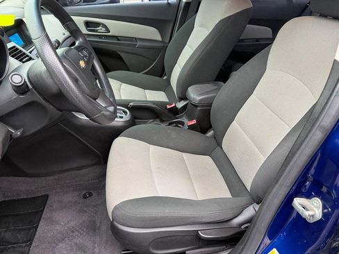 Used 2012 Chevrolet Cruze LS w/ Connectivity Package image 16