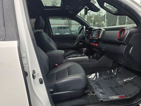 Certified 2023 Toyota Tacoma TRD Pro image 11