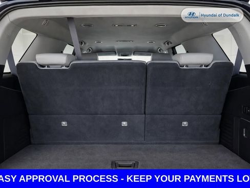 Used 2018 Chevrolet Tahoe LT w/ Luxury Package RWD image 18