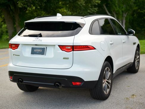 Used 2018 Jaguar F-PACE Premium AWD/4WD image 18