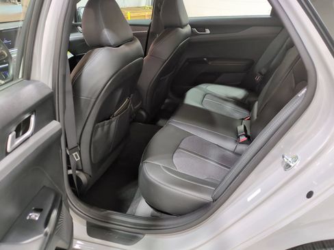 Certified 2022 Kia K5 GT-Line AWD/4WD image 13