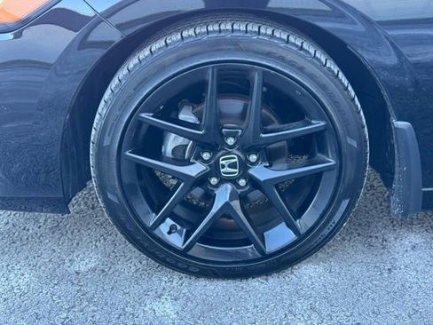 Used 2024 Honda Civic Sport image 9