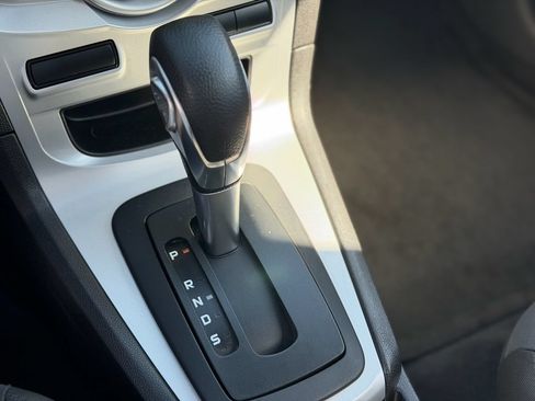 Used 2016 Ford Fiesta SE FWD image 15