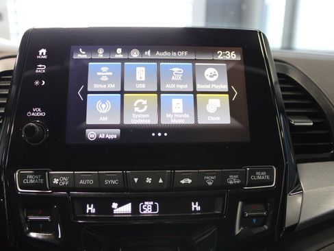Used 2023 Honda Odyssey EX-L image 36