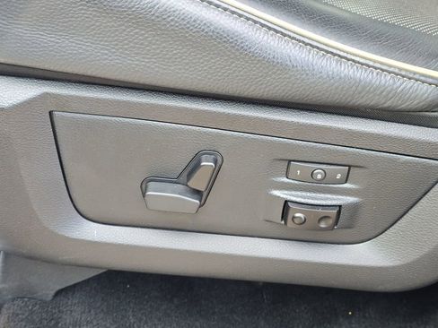 Used 2016 RAM 1500 Limited image 42