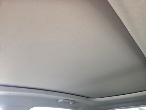 Used 2022 Lincoln Nautilus Reserve w/ Equipment Group 202A image 10