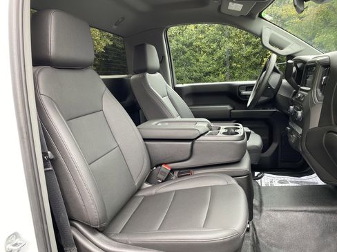 Used 2025 Chevrolet Silverado 2500 W/T w/ WT Convenience Package image 33