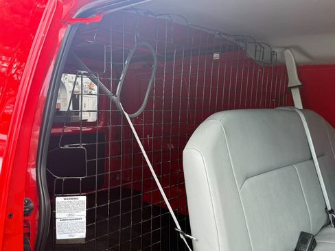 Used 2008 Ford E-350 and Econoline 350 Super Duty RWD image 19