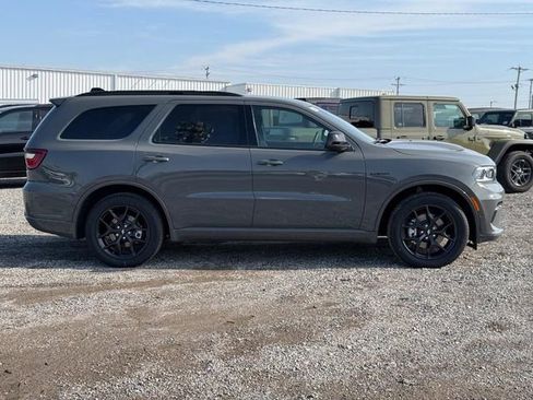New 2026 Dodge Durango GT w/ Blacktop Package AWD/4WD image 2