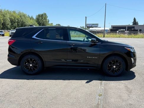 Used 2020 Chevrolet Equinox LT image 20