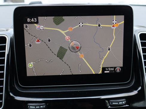 Used 2019 Mercedes-Benz GLS 450 4MATIC image 28