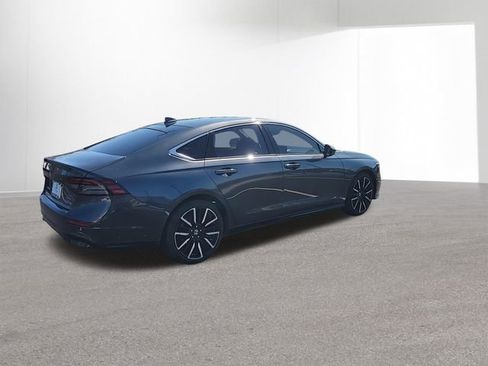 Certified 2024 Honda Accord Touring image 10