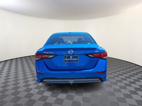 Used 2022 Nissan Sentra SR w/ SR Premium Package FWD image 6