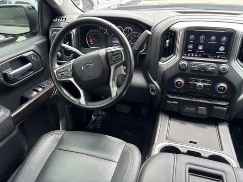 Used 2021 Chevrolet Silverado 1500 LT Trail Boss w/ Convenience Package II AWD/4WD image 28