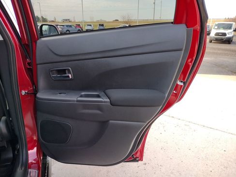 New 2026 Mitsubishi Outlander Sport ES AWD/4WD image 16