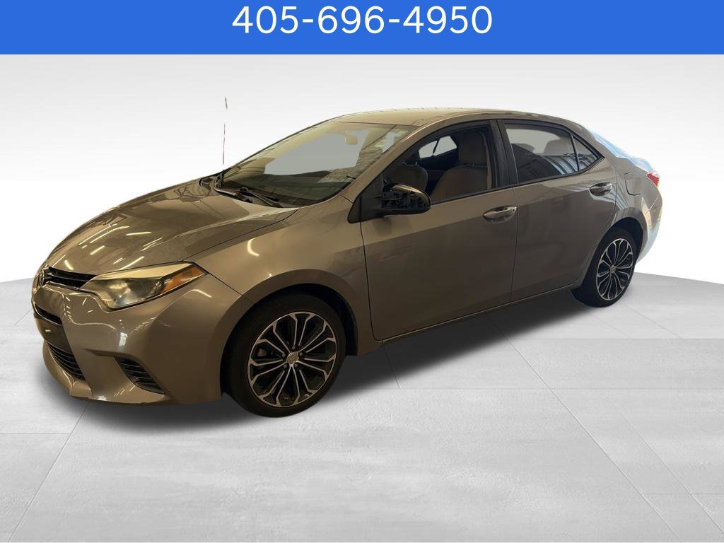Used 2015 Toyota Corolla LE FWD image 1