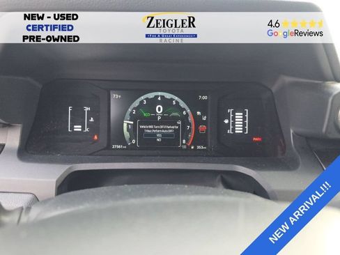 Used 2025 Toyota 4Runner SR5 AWD/4WD image 12