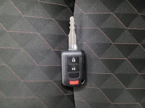 Used 2021 Mitsubishi Mirage LE image 32