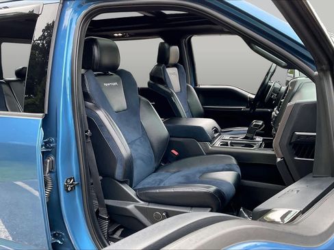Used 2019 Ford F150 Raptor w/ Equipment Group 802A Luxury AWD/4WD image 8