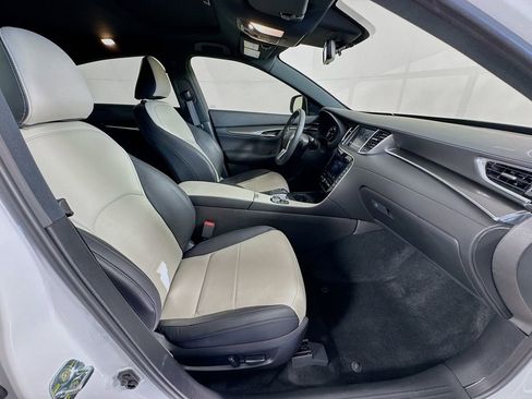 Certified 2025 INFINITI QX55 Essential image 36