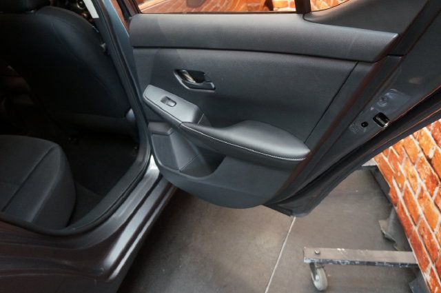Certified 2025 Nissan Sentra S FWD image 39