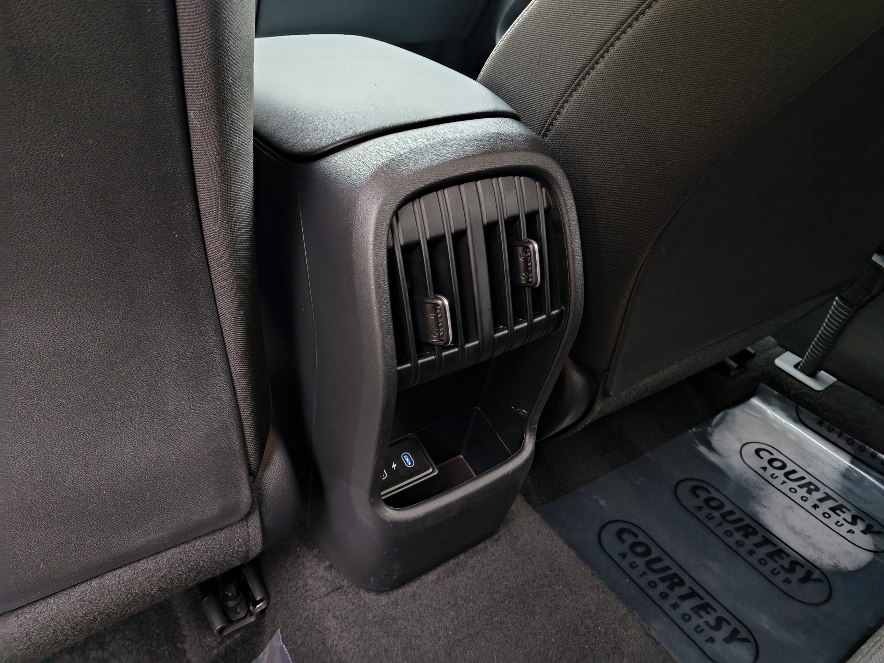 Certified 2024 Hyundai Kona SEL FWD image 16