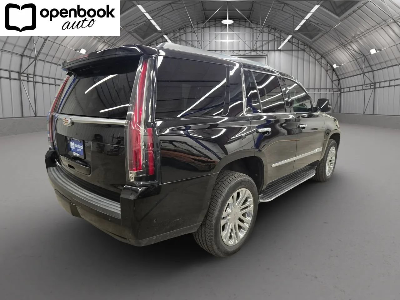Used 2018 Cadillac Escalade 4WD image 5