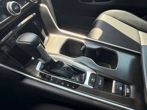 Certified 2022 Honda Accord LX image 33