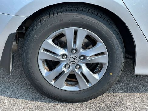 Used 2011 Honda Accord LX-P image 25