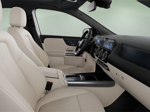 Used 2026 Mercedes-Benz GLA 250 image 39