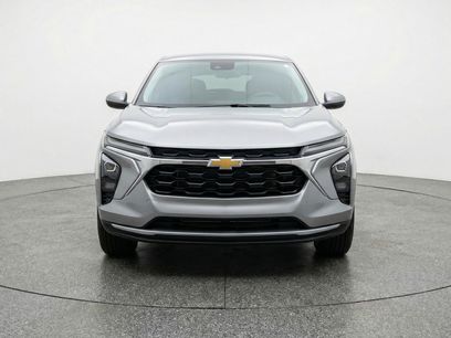 Used 2025 Chevrolet Trax LT
