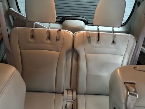 Used 2013 Toyota Highlander Limited image 12