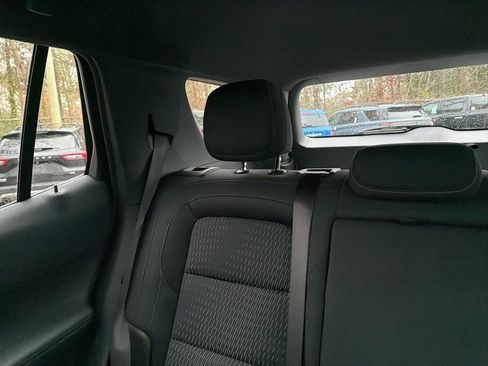 Used 2025 Chevrolet Equinox LT image 11