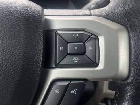 Used 2020 Ford F450 Lariat w/ Lariat Ultimate Package AWD/4WD image 24