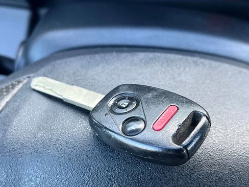 Used 2014 Honda Odyssey LX image 31