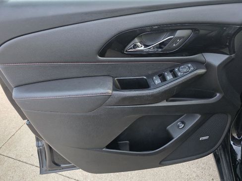 Used 2023 Chevrolet Traverse RS w/ LPO, Floor Liner Package image 53