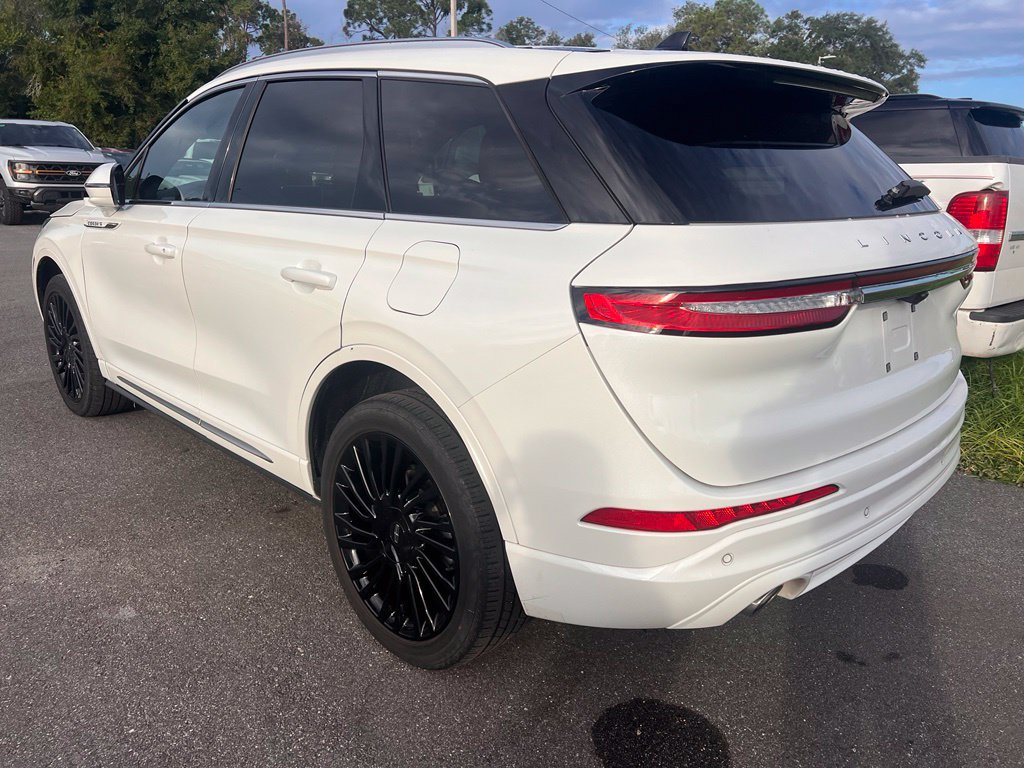 Used 2022 Lincoln Corsair Reserve FWD image 3