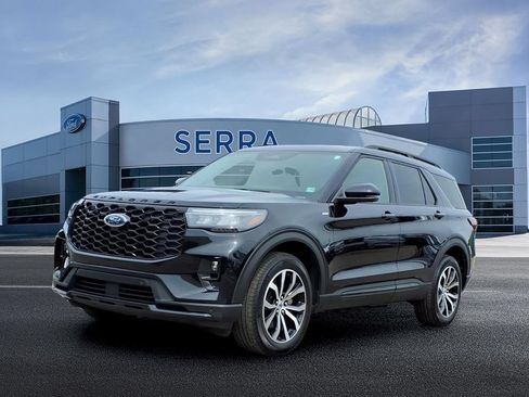 Used 2025 Ford Explorer ST-Line AWD/4WD image 1